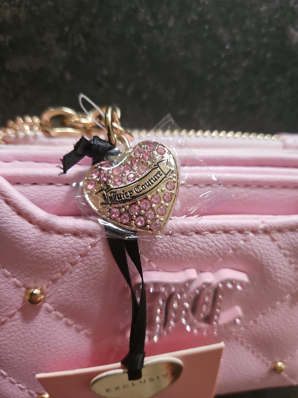 Juicy Couture Small Pink Bifold Wallet with Pullout Card Case - Picture 3 of 9